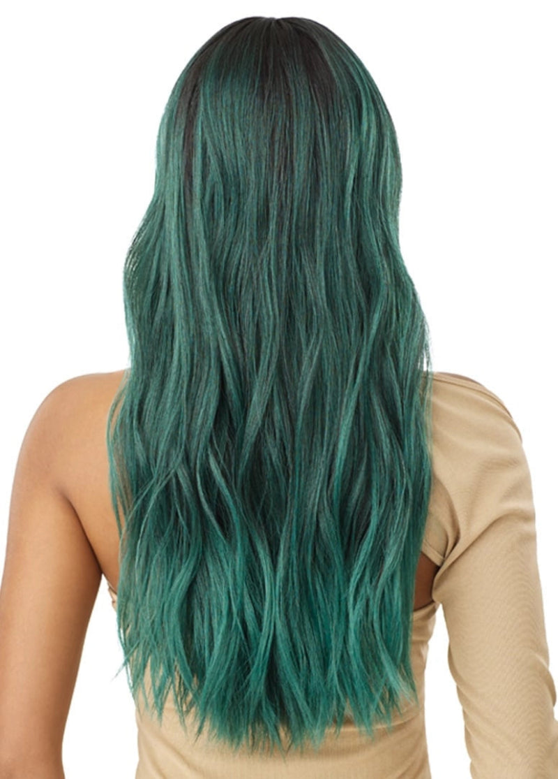 Outre Melted Hairline Glueless HD Lace Front Wig CAROLINE