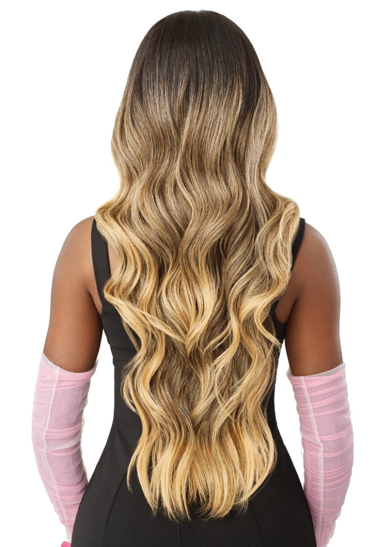 Outre Perfect Hairline True Frontal Glueless 13x6 HD Lace Front Wig PEAK 705