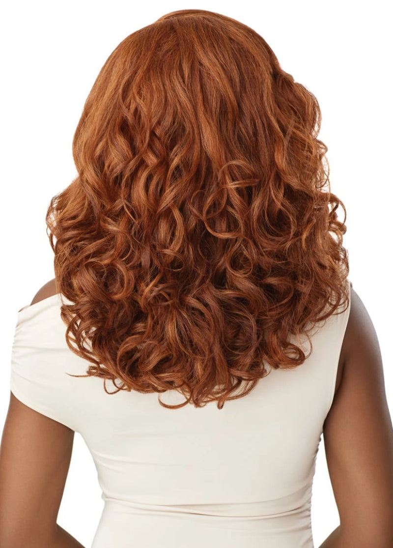 Outre Perfect Hairline Glueless Hand-Tied 13x4 HD Lace Front Wig AKINA