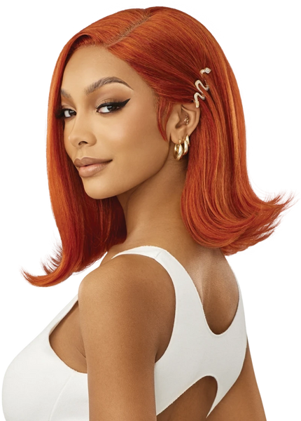 Outre Glueless HD Lace Front Pre-Plucked Wig CARMEL