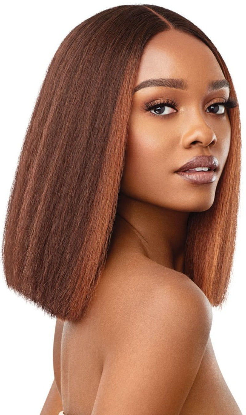 Outre Synthetic Pre-Plucked HD Transparent Lace Front Wig ANNIE BOB 12"