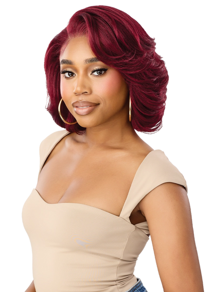 Outre Perfect Hairline Glueless 13x4 HD Lace Frontal Wig PH 40