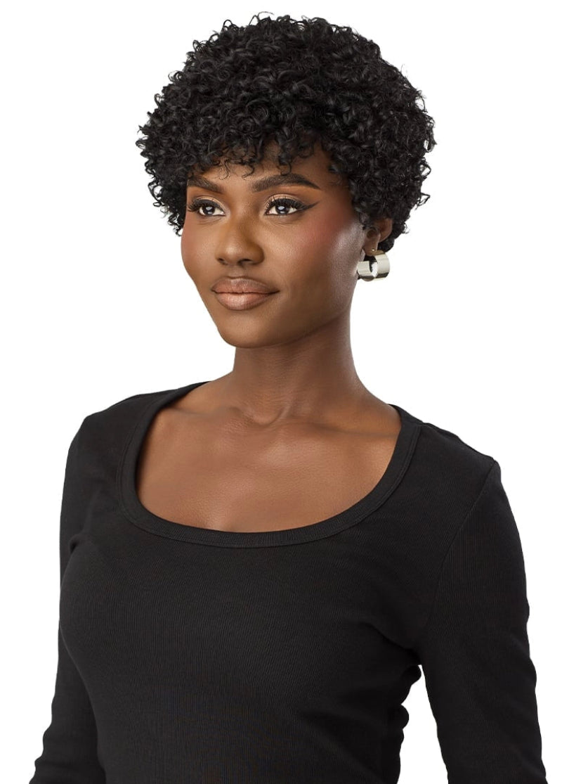 Outre Fab & Fly 100% Unprocessed Human Hair Full Wig LIORA