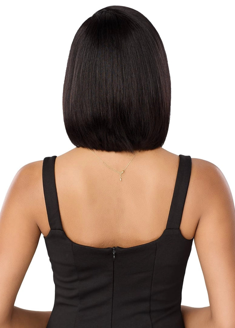 Outre My Tresses Black Label 100% Unprocessed Human Hair Glueless 13x5 HD Transparent Lace Frontal Wig STRAIGHT BOB