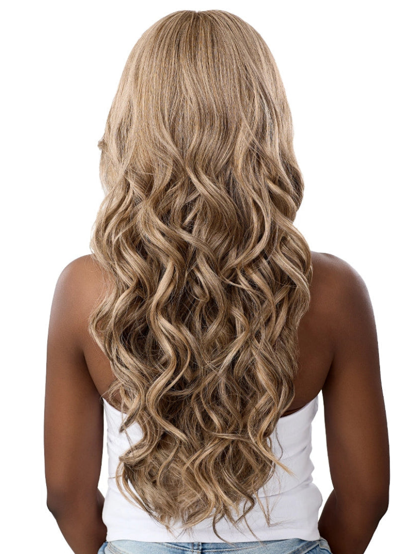 Outre Perfect Hairline Glueless HD 13x6 Lace Frontal Wig PH 21