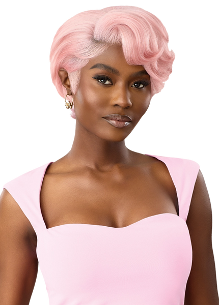 Outre Perfect Hairline Glueless HD 13x4 Lace Front Wig SWOOP 15