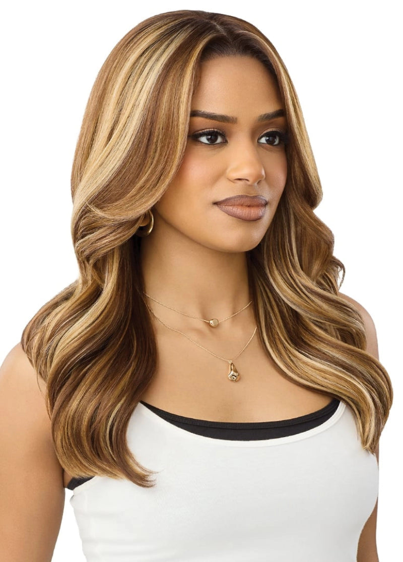 Outre Perfect Hairline On Vybes Glueless HD 13x6 Lace Frontal Wig ONVYBE 15