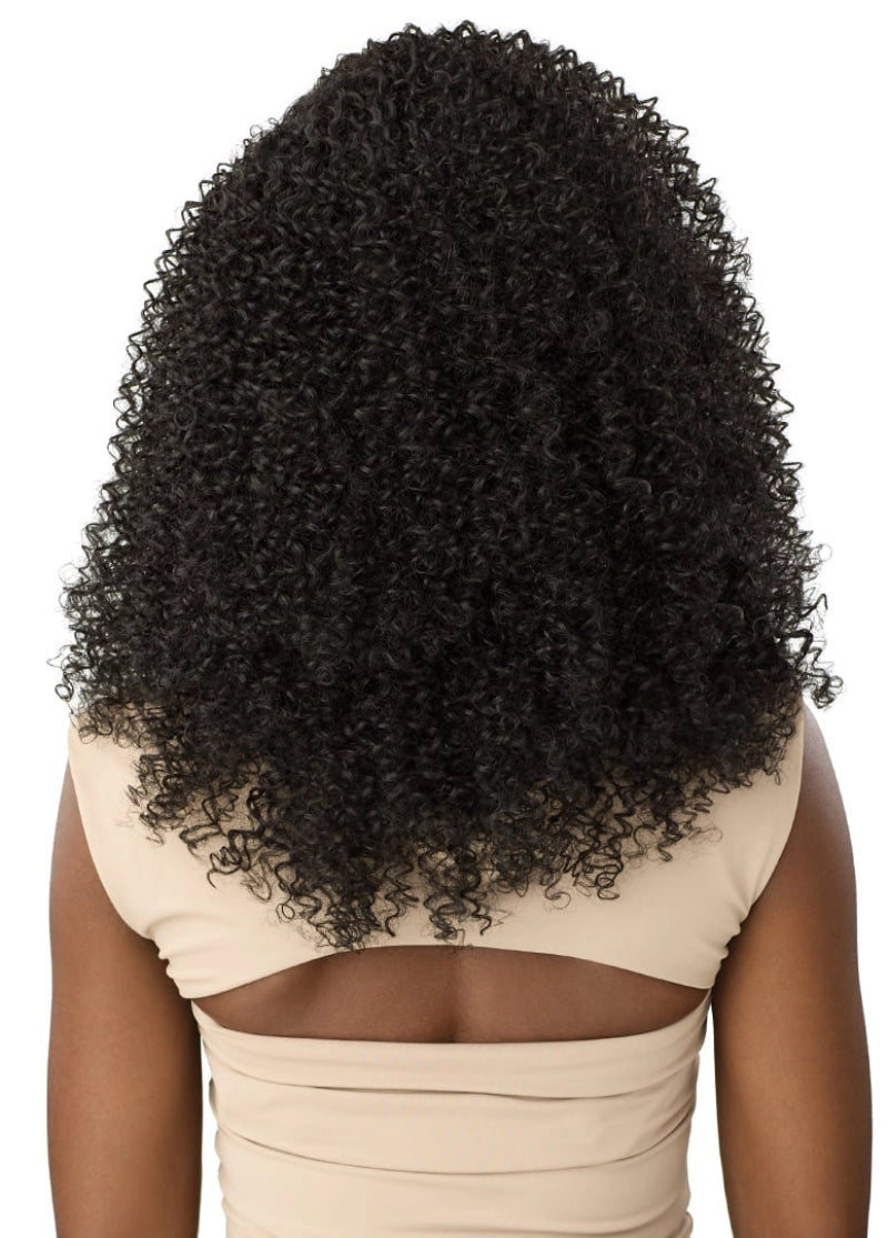 Outre Quick Weave Half Wig AURAYNA