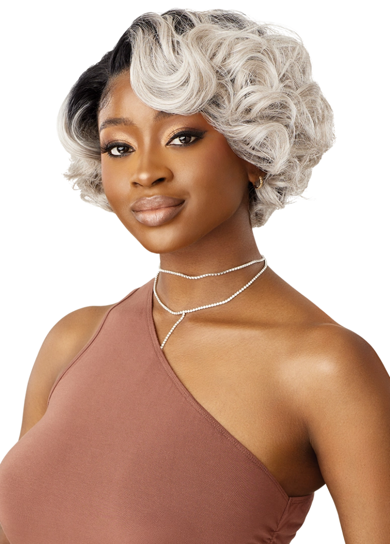 Outre Melted Hairline Glueless HD Lace Front Wig AYDA