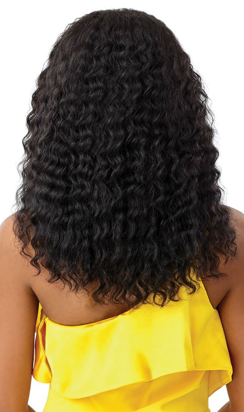 Outre Mytresses Gold Label Leave Out 100% Unprocessed Human Wig PERUVIAN WAVE 18"