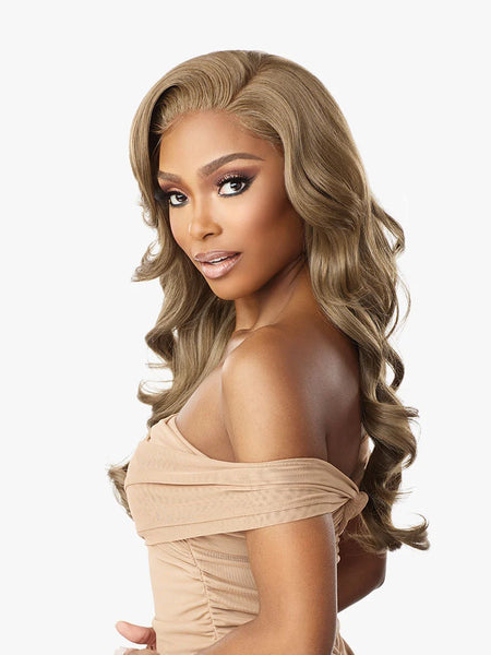 Sensationnel Cloud 9 13X6 HD Lace Wig GLENNA