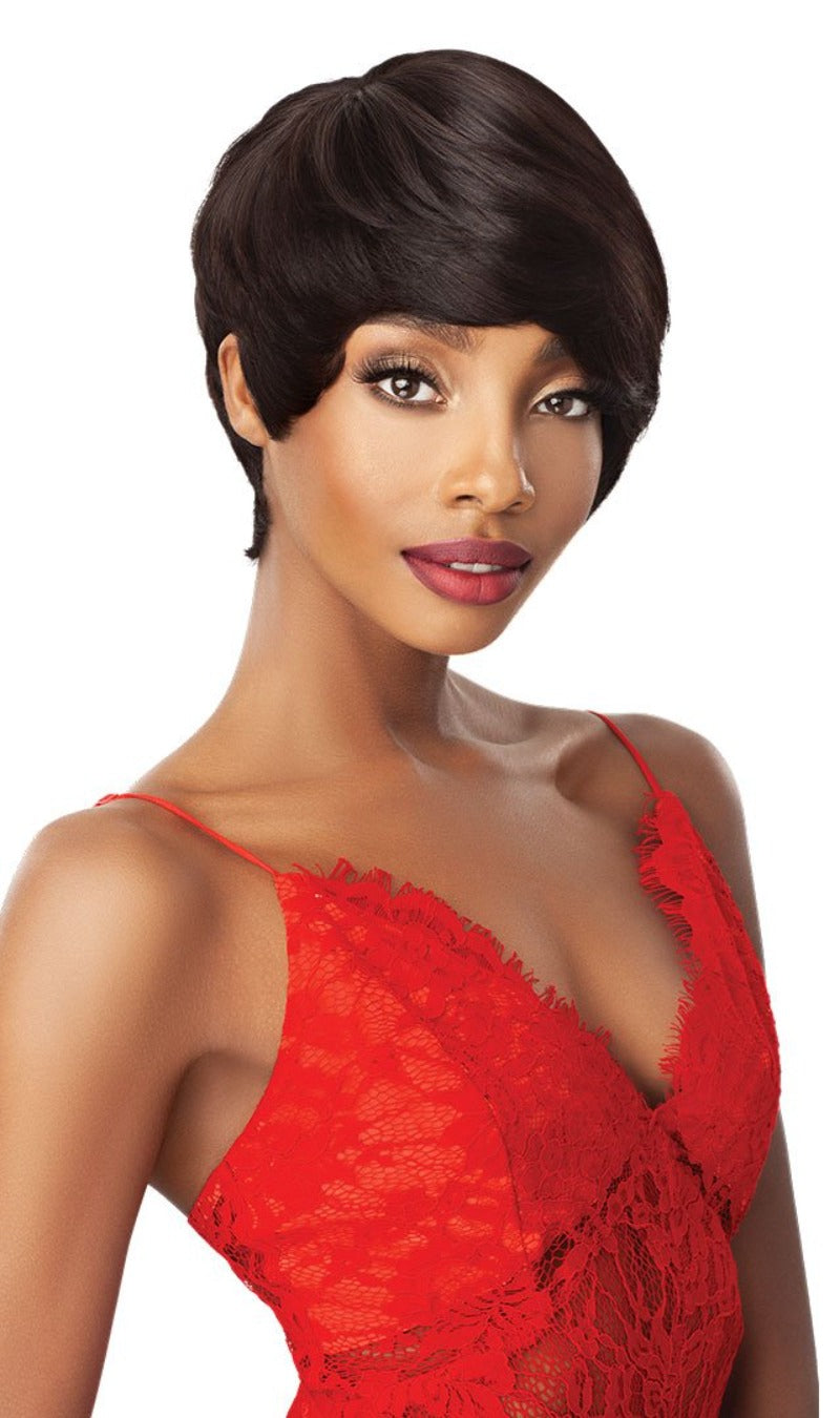 Outre Unprocessed Human Hair Fab & Fly Full Cap Wig RENATA